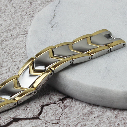 Gold double row magnet bracelet magnetic clasp detail