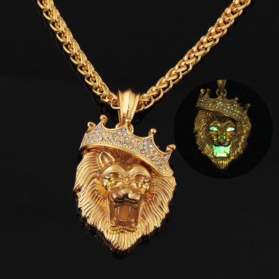 Diamond crown lion hip hop luminous necklace glowing pendant detail