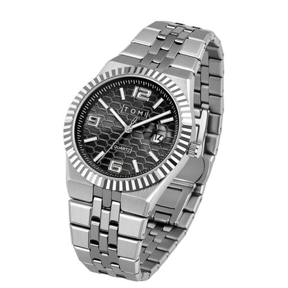 Fashionable minimalist mens watch