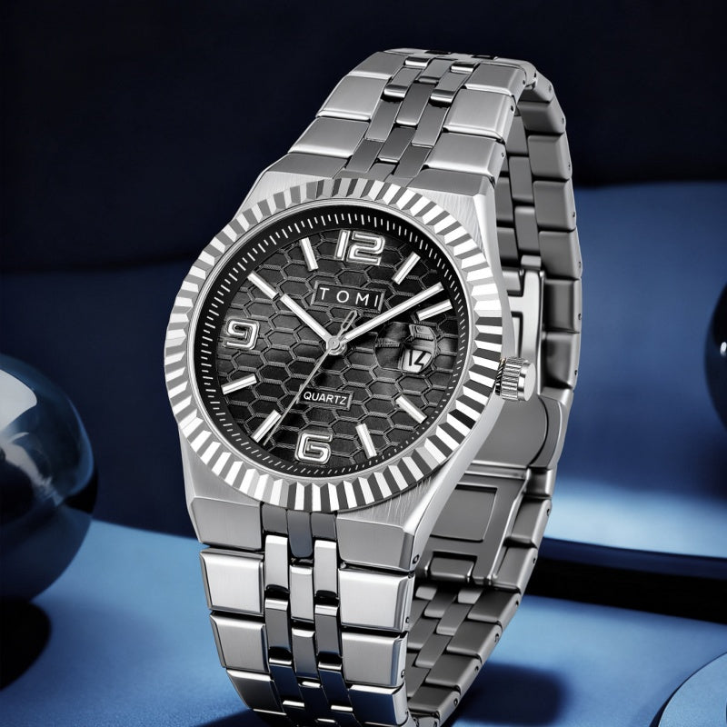 Fashionable minimalist mens watch